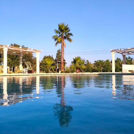 Tenuta La Spezia Carpignano Salentino Bagian luar foto