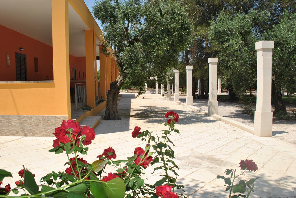 Tenuta La Spezia Carpignano Salentino Bagian luar foto