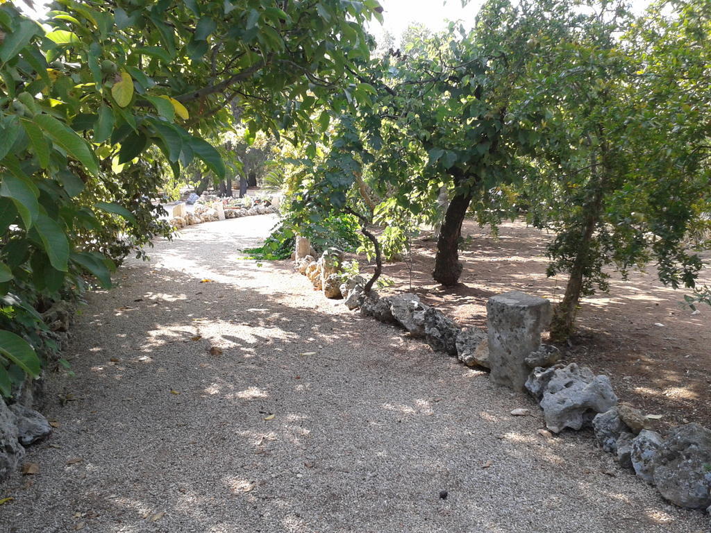 Tenuta La Spezia Carpignano Salentino Bagian luar foto